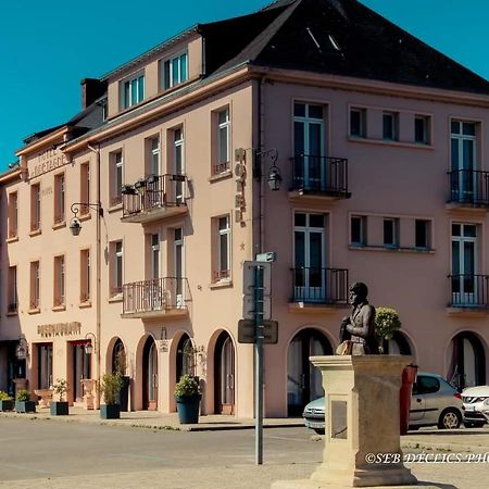 Hotel De Bretagne Dol Centre Ville - Hotel Et Restaurant ดอล-เดอ-เบรอตาญ ภายนอก รูปภาพ