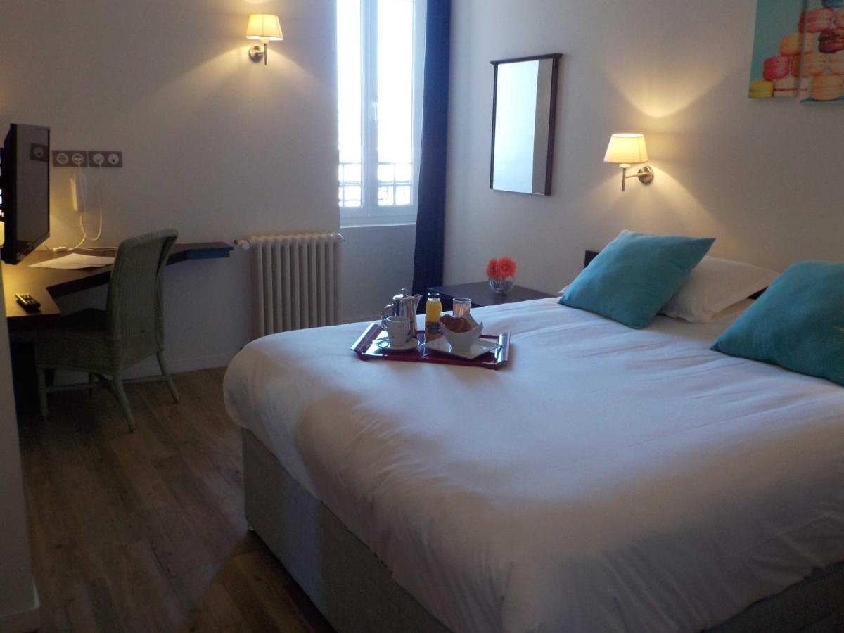 Hotel De Bretagne Dol Centre Ville - Hotel Et Restaurant ดอล-เดอ-เบรอตาญ ภายนอก รูปภาพ